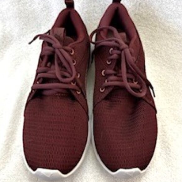 Puma Carson 2 New Core running shoes in maroon textile Size 9 - Picture 1 of 11